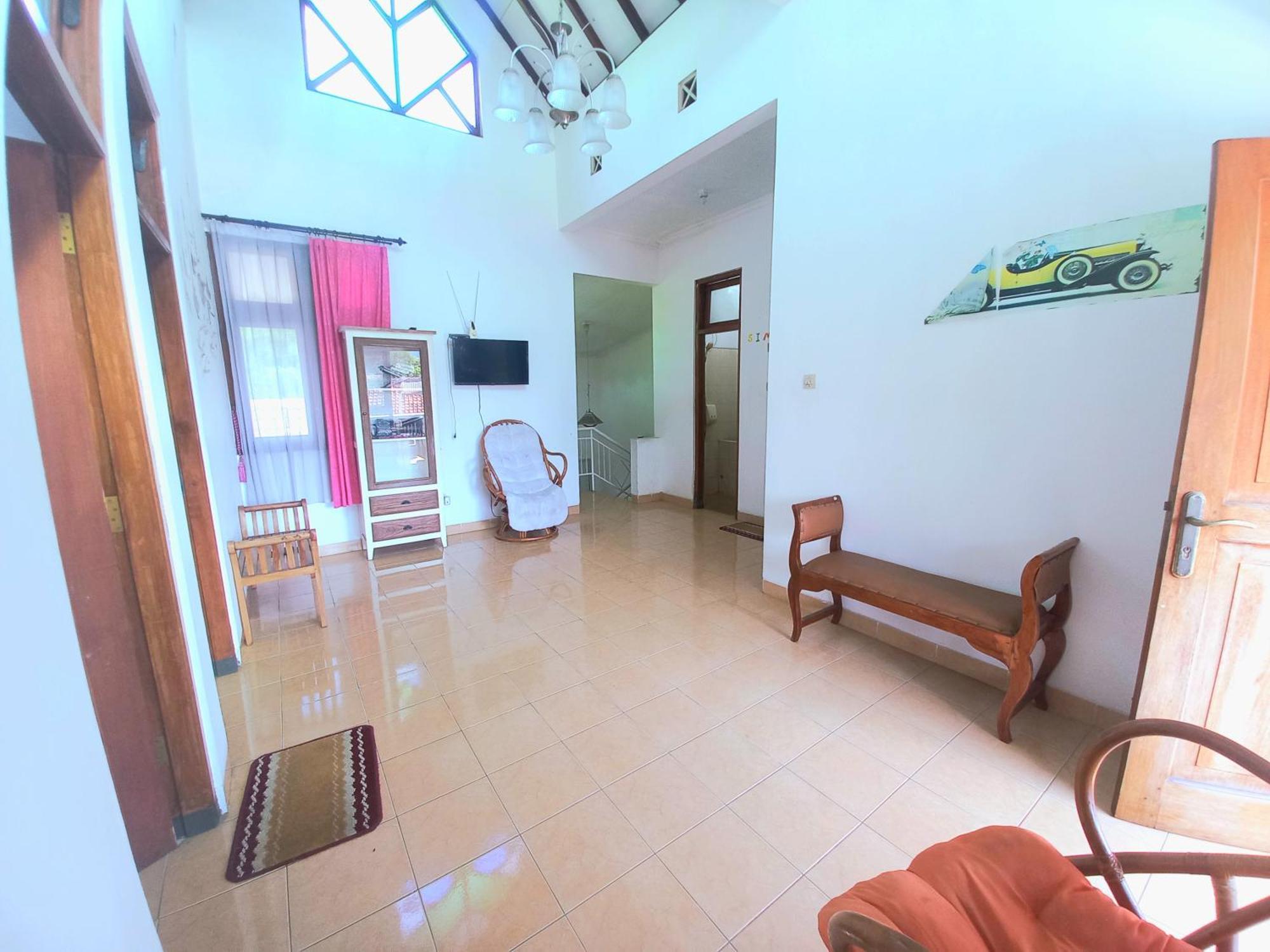 Homestay Jogja Dekat Gembiraloka By Simply Homy Yogyakarta Exterior foto